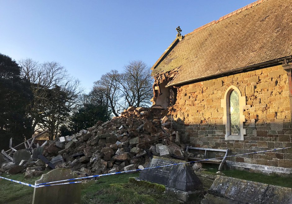 SWNS_CHURCH_COLLAPSE_03.jpg