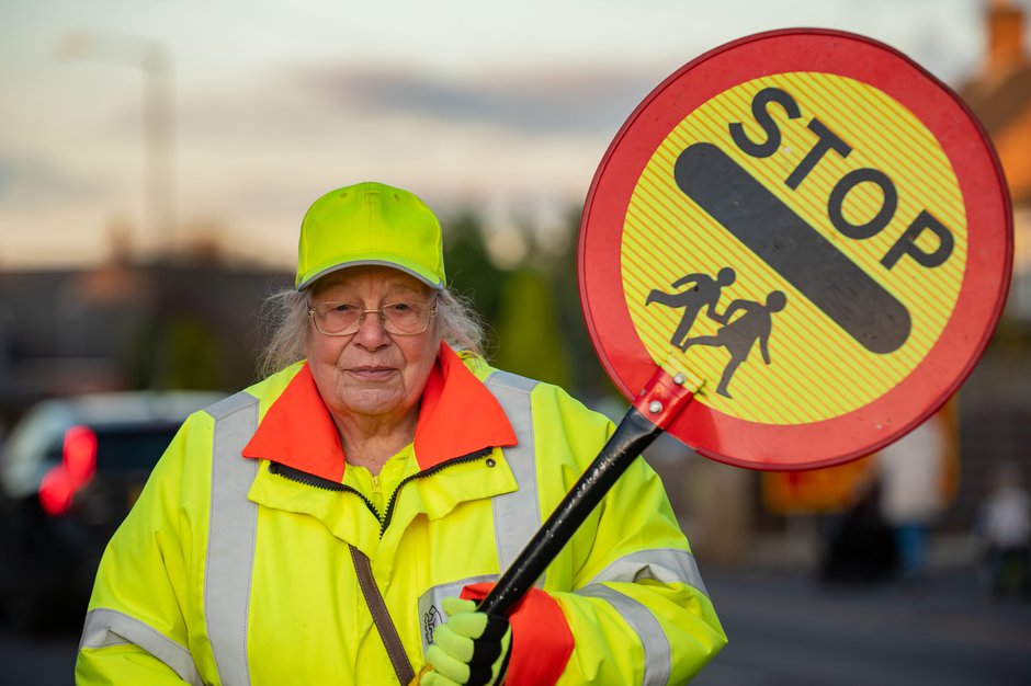 SWNS_LOLLIPOP_LADY_01.jpg