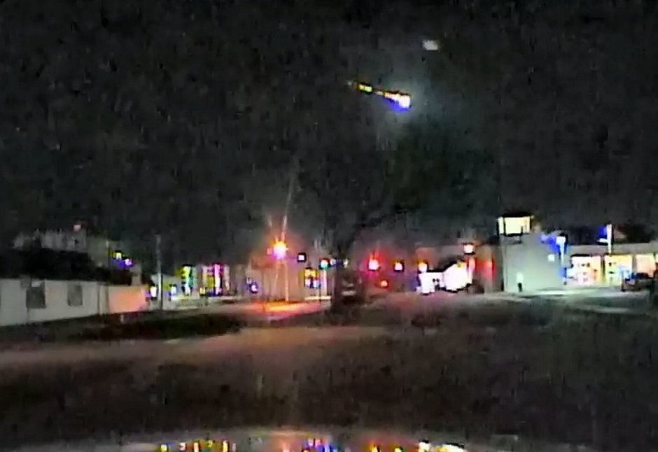 SWNS_METEOR_DASHCAM_01.jpg